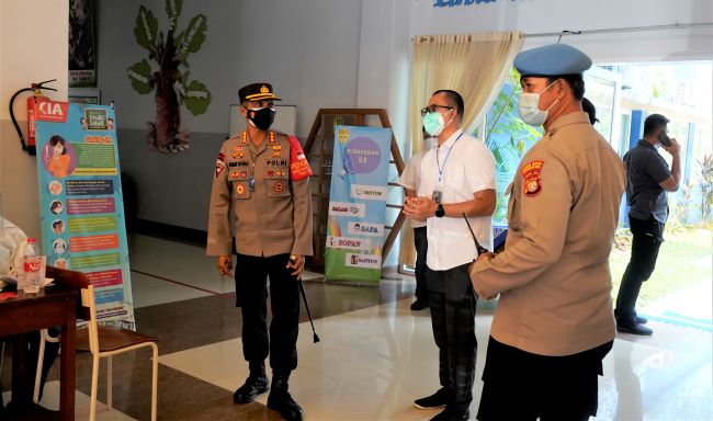 Kapolres dan dr Anton----